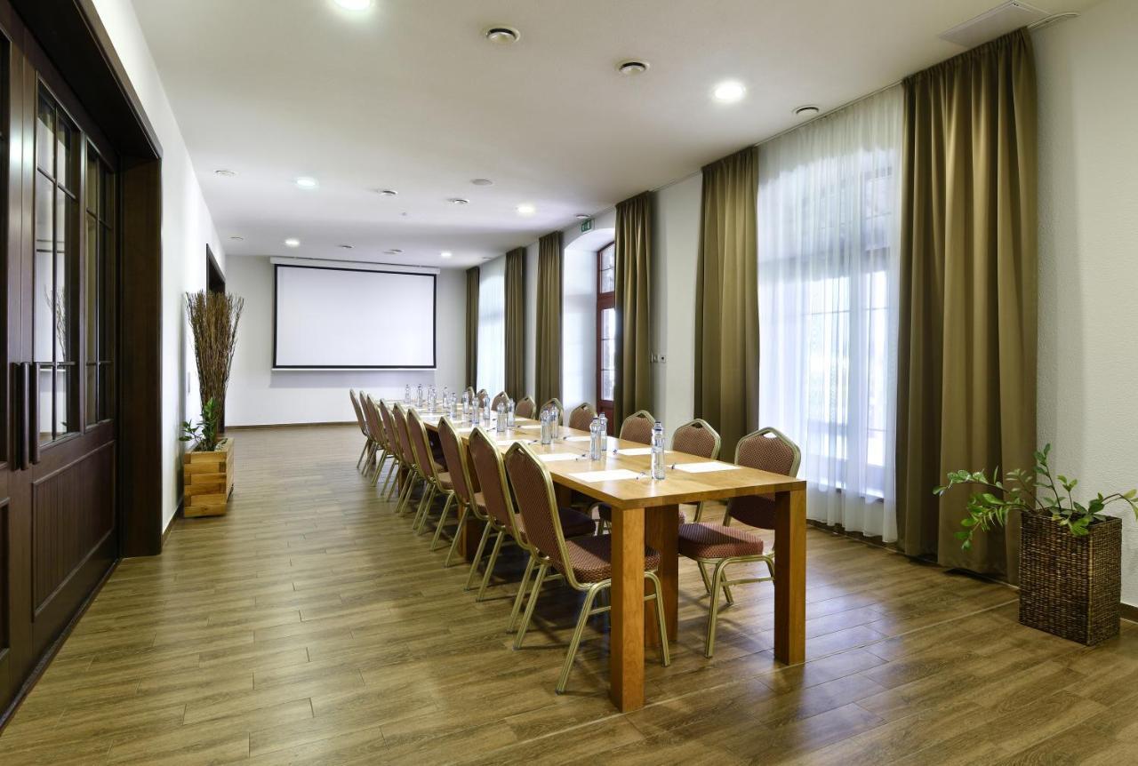 Rezort Masarykov Dvor Pstrusa Extérieur photo